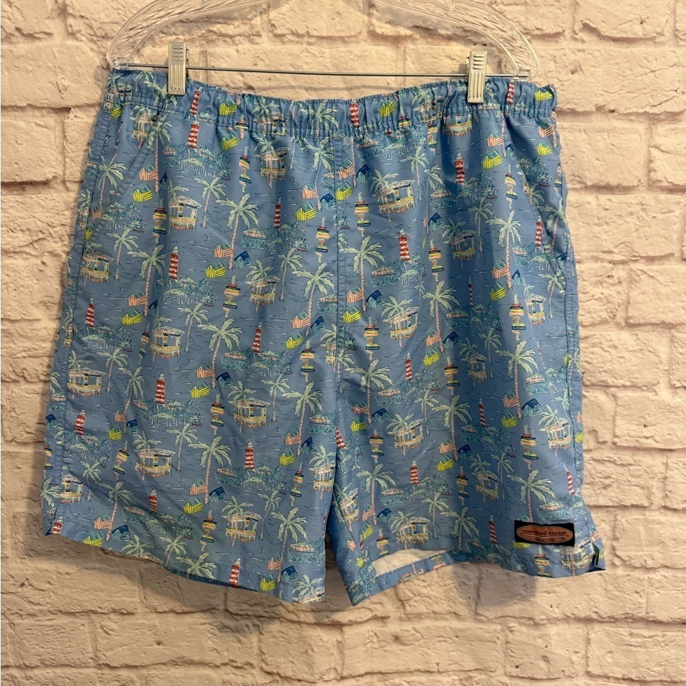 Vineyard Vines men’s chappy swim trunks island theme XL bathing suit